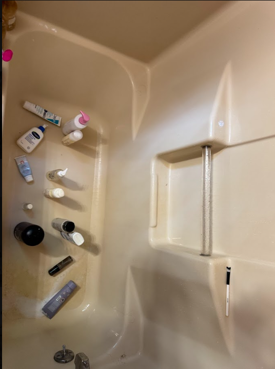 Shower box before cleaning
